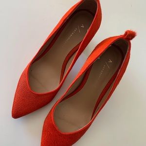 ANTHROPOLOGIE YVONNE BLOCK HEELS - size 8.5